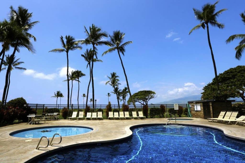 Appartamento Oceanfront Penthouse With Amazing Views At Kauhale Makai Kihei Esterno foto