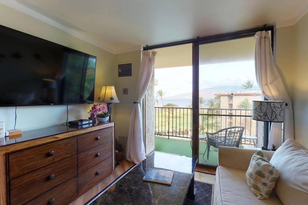Appartamento Oceanfront Penthouse With Amazing Views At Kauhale Makai Kihei Esterno foto
