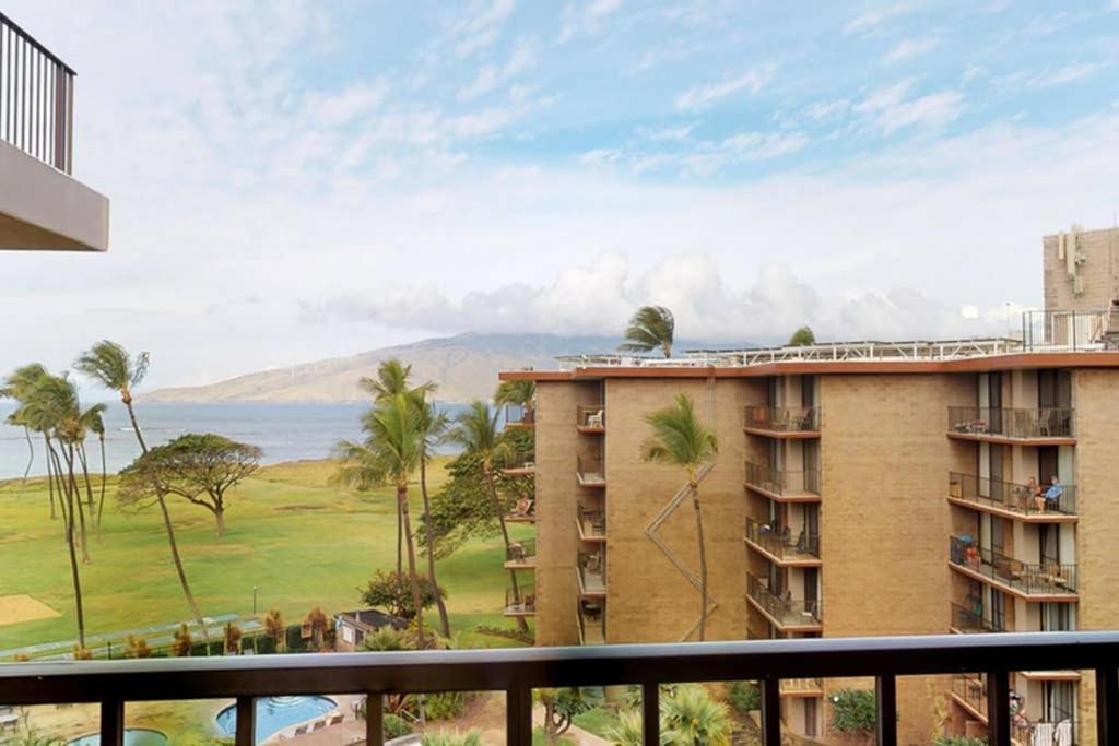 Appartamento Oceanfront Penthouse With Amazing Views At Kauhale Makai Kihei Esterno foto