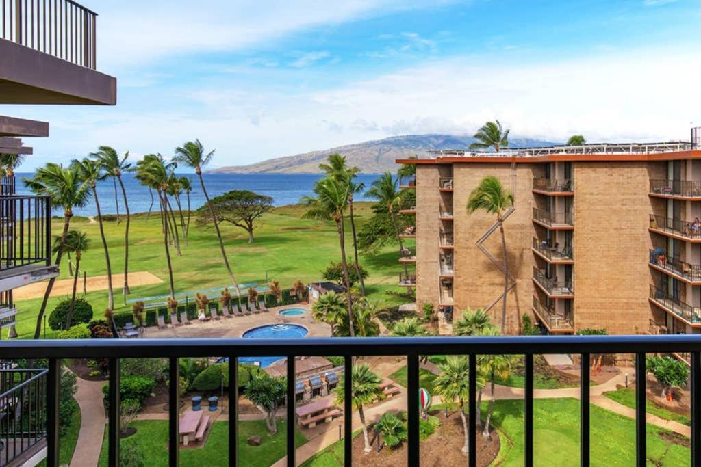 Appartamento Oceanfront Penthouse With Amazing Views At Kauhale Makai Kihei Esterno foto